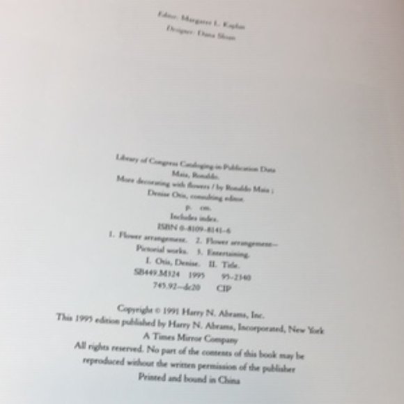 LIKE NEW Book: More Decorating With Flowers By Ronaldo Maia 1995 - Picture 8 of 11